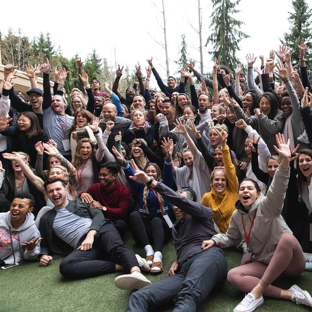 lululemonさんのインスタグラム写真 - (lululemonInstagram)「What happens when you put 100 Ambassadors in Whistler for 3 days? Straight-up love, honesty, real-talk and a whole lot of lessons.  We won’t try to summarize this year’s Ambassador Summit in one caption—instead we’ve got 10 lessons as told by this group on living #thesweatlife, more in our stories.」4月20日 9時53分 - lululemon