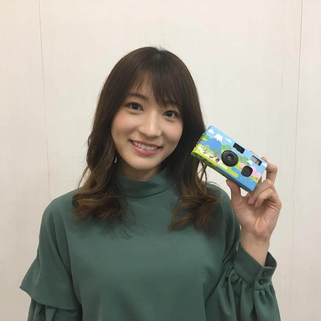 静岡朝日テレビ５chさんのインスタグラム写真 - (静岡朝日テレビ５chInstagram)「⭐︎メモリアルキャンペーン⭐︎﻿ あさひテレビを見て、ココデビカメラをゲットしよう‼️﻿ あさひテレビを見る時は、#リモコン の#dボタン を押してね🤗﻿ ⬇️⬇️⬇️﻿ 【本日の対象時間】06:00〜27:00 ﻿ ⚠️注意⚠️﻿ 投稿への返信では応募完了になりません。この公式インスタグラムにダイレクトメッセージを送ってください﻿ .﻿ #ゴールデンウィーク #GW﻿ #10連休 #旅行 #旅﻿ #カメラ #写真 ﻿ .﻿ #あさひテレビ﻿ #静岡朝日テレビ﻿ #北川彩 #女子アナ #女性アナウンサー﻿ #ココマル#デビマル﻿ #キャンペーン #dボタン」4月20日 9時58分 - satv_5ch