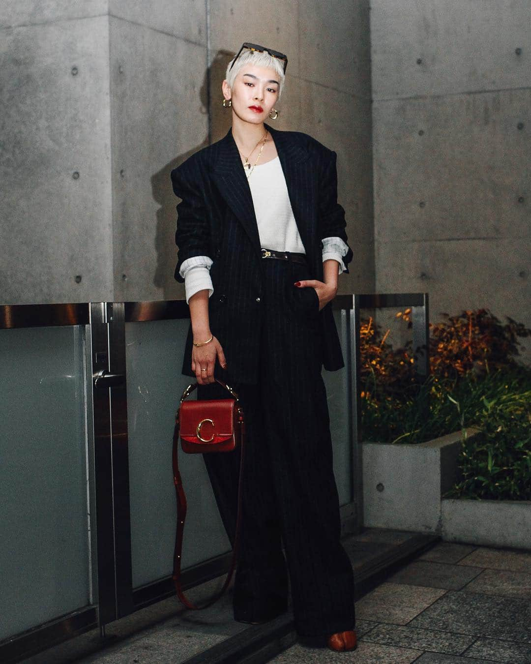 Fashionsnap.comさんのインスタグラム写真 - (Fashionsnap.comInstagram)「【#スナップ_fs】 Name CHIAKI  Jacket #JOHNLAWRENCESULLIVAN Shirt #JOHNLAWRENCESULLIVAN Bag #Chloe Shies #MaisonMargiela Eyewear #JOHNLAWRENCESULLIVAN  #fashionsnap #fashionsnap_women」4月20日 10時07分 - fashionsnapcom