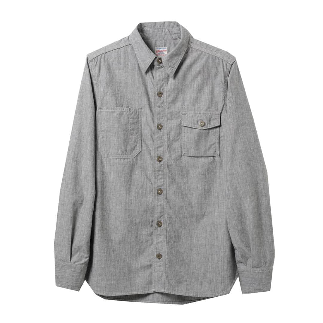 momotarojeansのインスタグラム：「05-214 Twill Chambray Work Shirts  #kojima #kurashiki #okayama #jeans #denim #denimday #denimporn #denimhead #selvedge #selvage #selvedgedenim #selvedgeforum #denimevolution #selvedgemurah #unionspecial #goingtobattle #madeinjapan #japanesedenim #fading #naturalfading #madebyhand #madeinjapan #jeanslife #vintagejeans #fade #selvedge #mensweardaily」