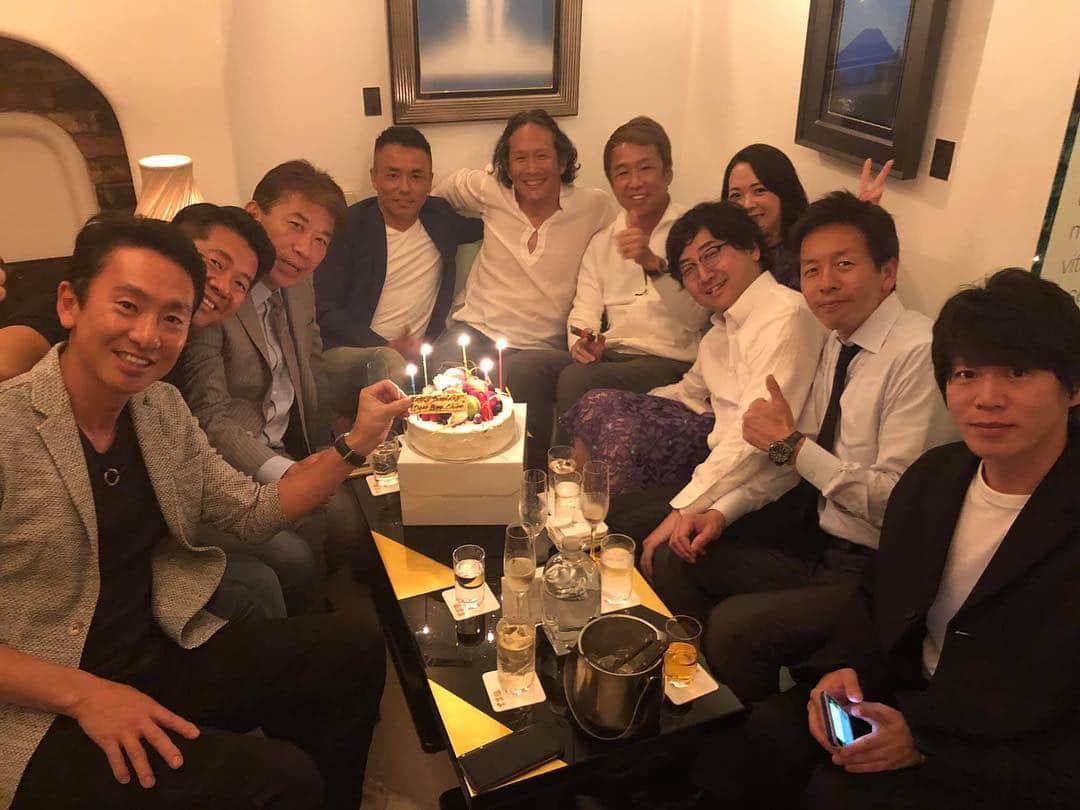 森川亮のインスタグラム：「元エイベックス千葉さんバースデー。」