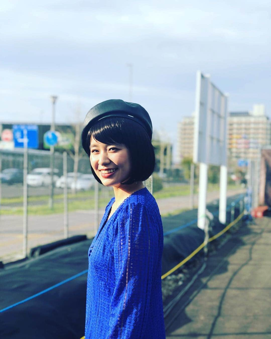 小春さんのインスタグラム写真 - (小春Instagram)「ブルー」4月20日 12時57分 - suttokodokkoiii