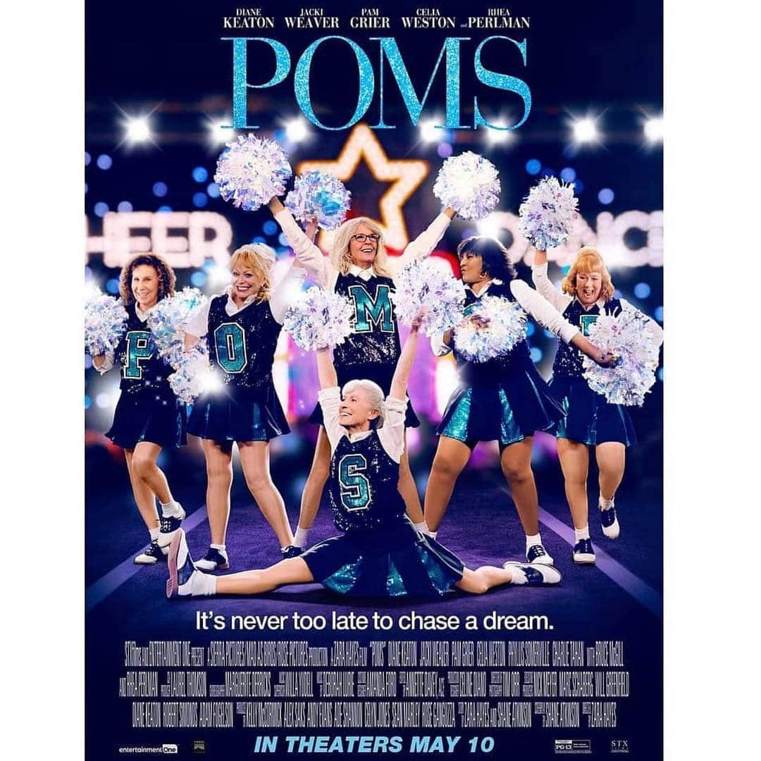 ジェシー・グラフさんのインスタグラム写真 - (ジェシー・グラフInstagram)「Go Momma!!! When @pomsmovie hits theatres May 10th, I’ll be cheering for @ginnymaccoll and her allstar squad @diane_keaton @zarhayes #JackiWeaver #PattiFrench @pamgrierdaily @laurelkthomson @perlmonster @alexsaks @ganguza ! 🌟🎉🌟 #strengthisageless #cheersquad #squadgoals #mymomisawesome」4月20日 13時03分 - jessiegraffpwr