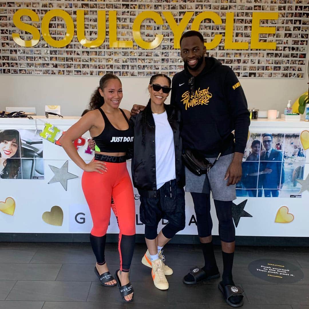 ドレイモンド・グリーンのインスタグラム：「Off day soul work with my love and the great @angelamanueldavis Best class I’ve ever taken @soulcycle hands down 🐐🐐」