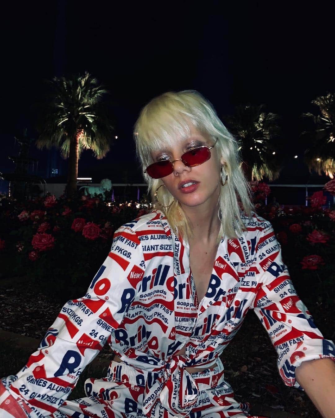 マリヤン・ジョンクマンのインスタグラム：「Make. Me. Feel. @janellemonae」