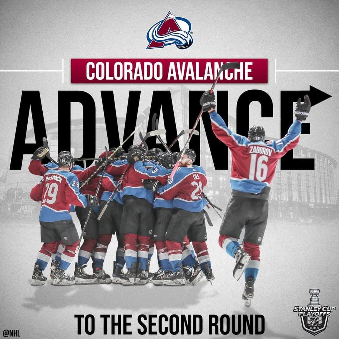 NHLさんのインスタグラム写真 - (NHLInstagram)「Incoming!  The @coloradoavalanche have powered their way to the Second Round. #StanleyCup」4月20日 13時51分 - nhl