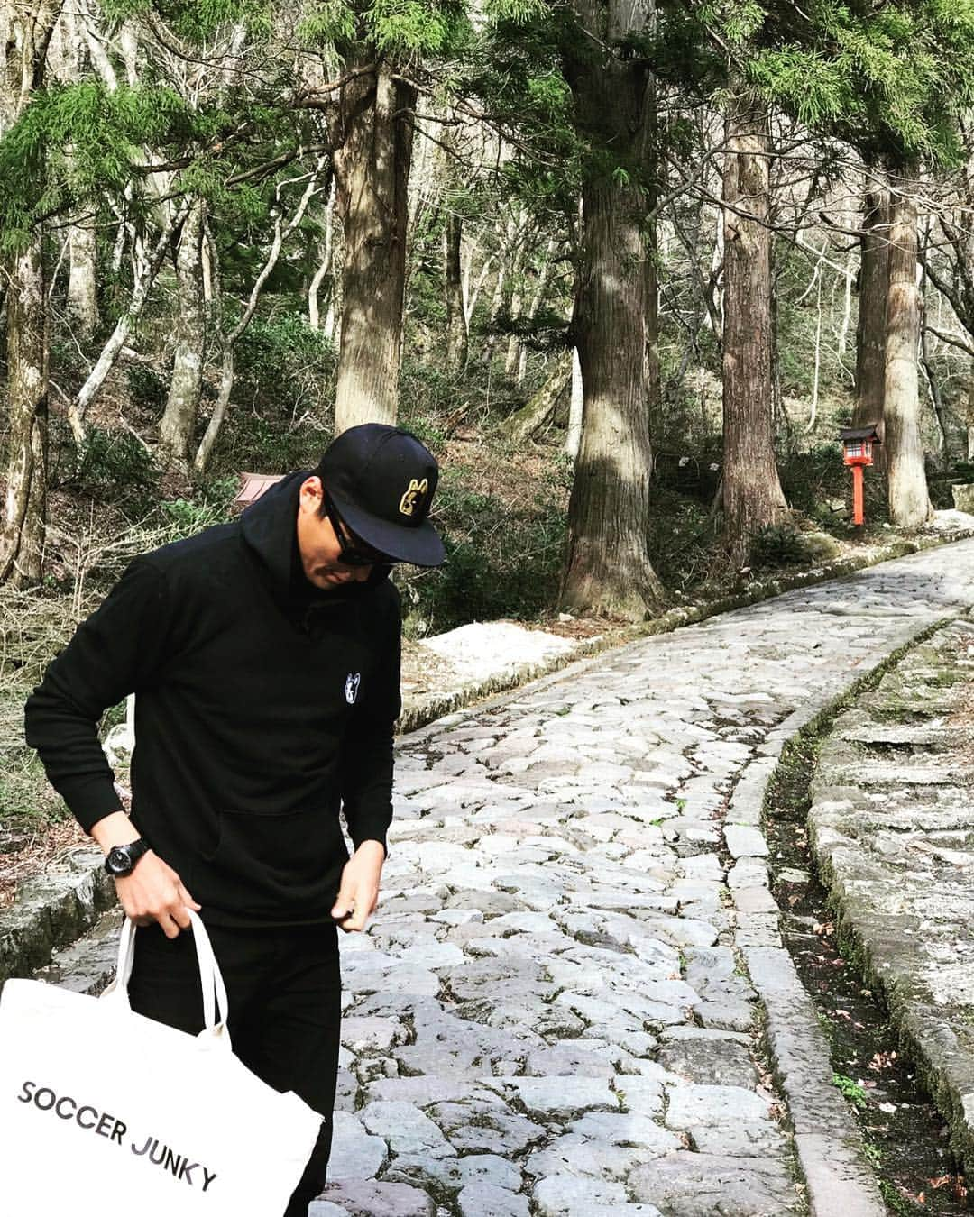 I_am_soccerjunkyさんのインスタグラム写真 - (I_am_soccerjunkyInstagram)「Totebag×pullover×cap×kitano. #pullover #cap #totebag #soccerjunky #claudiopandiani #frenchbulldog #bostonterrier #buhi #dog #北野貴之 #ガイナーレ鳥取」4月20日 14時26分 - soccerjunky_official