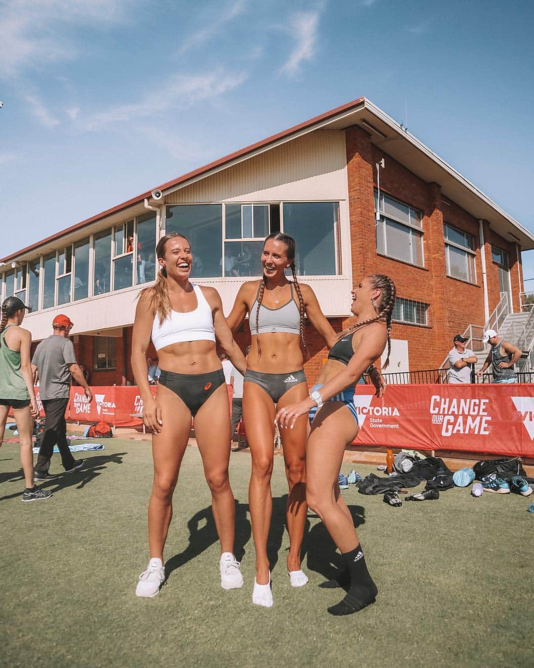Maddie COATESのインスタグラム：「Through to Easter Monday at Stawell with these gems 💎 • • • • #squadgoals #runhappy #fitgirl #exercise #tallgirl #strong #gains #iwill #adidas #adidasau #athletics #gymlife #getfit #determinded #physique #cleaneating #active #instahealth #run #running #cardio #instarunners #abs #muscles #instafitness #runners #gymlife #instarun #fitnessmotivation #fitnessadiction #athlete」
