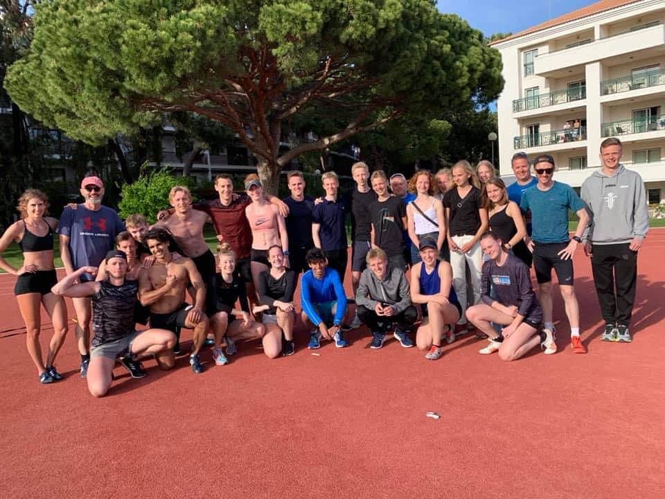 マチルドU・クラマーのインスタグラム：「👋🏻 Over and out for now 🇵🇹 One week in Copenhagen and then off to World Relay precamp in 🇹🇷 with the rest of the Danish team! #team #teamwork #fifatletik #trainingcamp #rodtoyokohama」