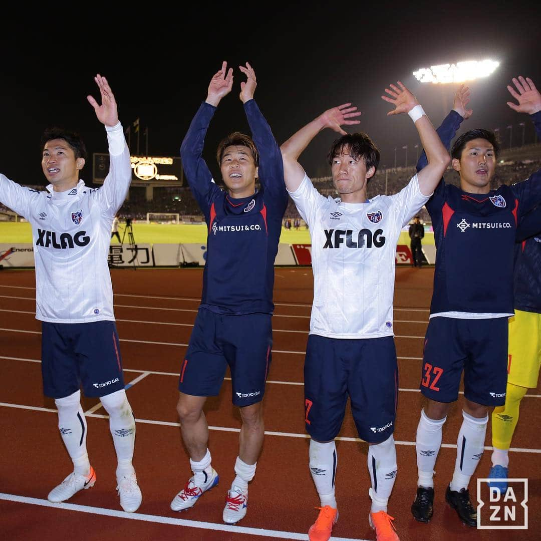 DAZN JAPANさんのインスタグラム写真 - (DAZN JAPANInstagram)「. ／ 1位広島との直接対決を制して FC東京が首位浮上⤴️ ＼ ・ 無敗同士の首位決戦に勝利したのは#FC東京‼️ ・ シュート本数は共に3本ずつという固い守備で #ディエゴオリベイラ のゴールを守りきった東京。 開幕から8試合負けなしで首位に浮上した👏 ・ ・ 🏆明治安田J1第8節 🆚サンフレッチェ広島×FC東京 📺見逃し配信観るなら DAZN.com . #fctokyo #jleague #DAZN #soccer #football ． @fctokyoofficial」4月20日 16時59分 - dazn_jpn