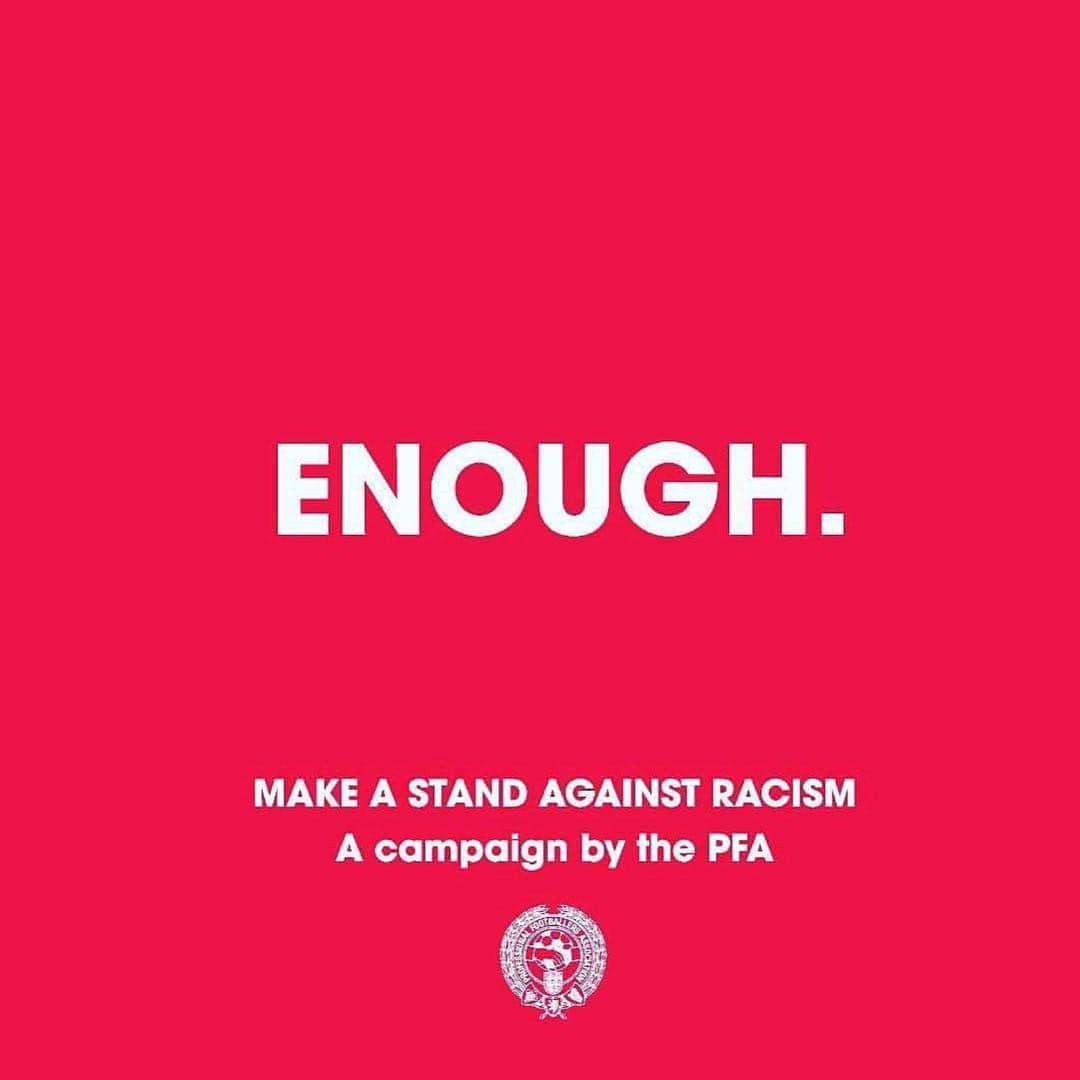 ジェイソン・デナイヤーのインスタグラム：「#enough」