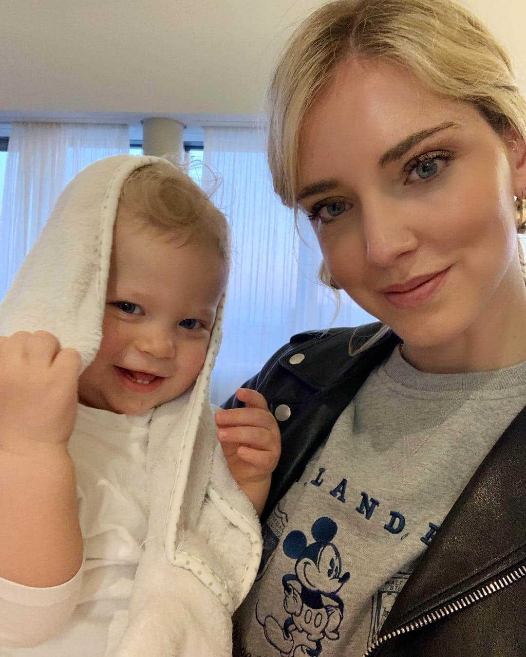 キアラ・フェラーニさんのインスタグラム写真 - (キアラ・フェラーニInstagram)「Morning mood 👶🏼」4月20日 17時47分 - chiaraferragni