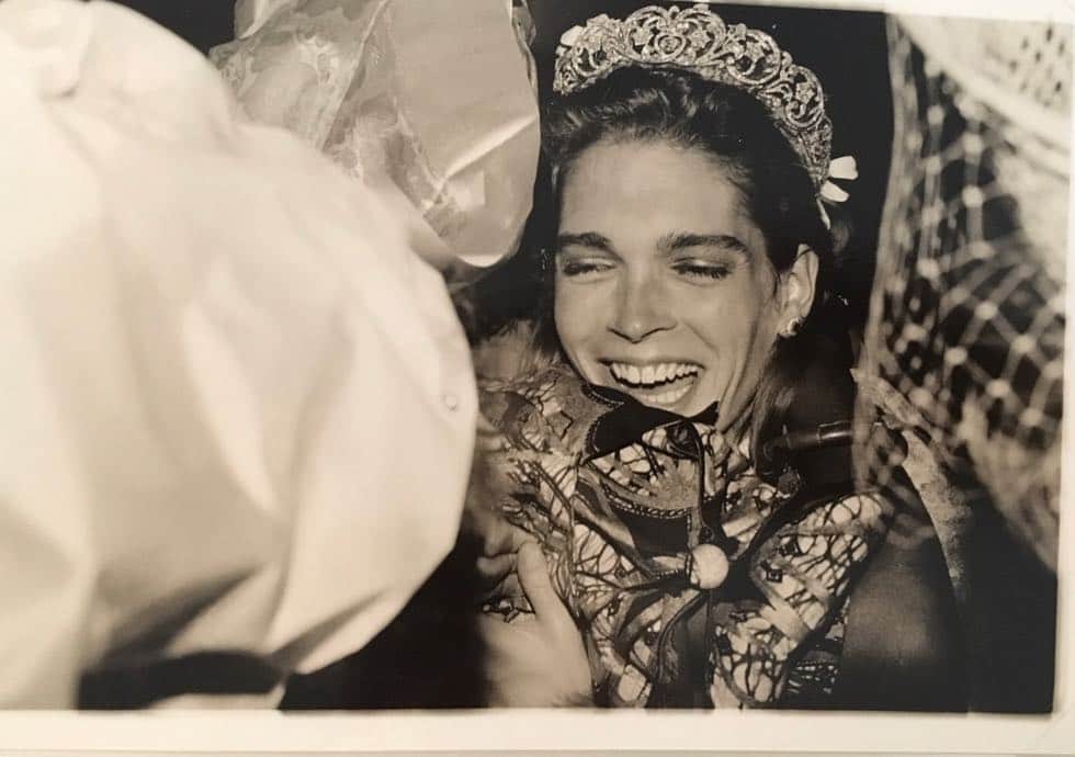 キティ・スペンサーさんのインスタグラム写真 - (キティ・スペンサーInstagram)「Happy birthday to my beautiful Mamma 👑 I love you to the moon and back 🖤」4月20日 19時00分 - kitty.spencer