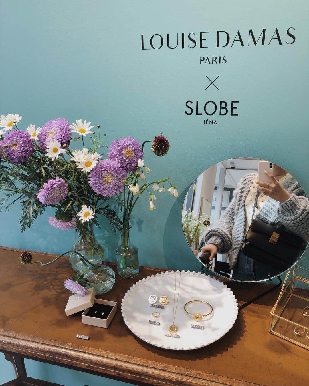 目見田早弥子のインスタグラム：「| LOUISE DAMAS 🌼 ピアスとブレスレットをgetしました◯」