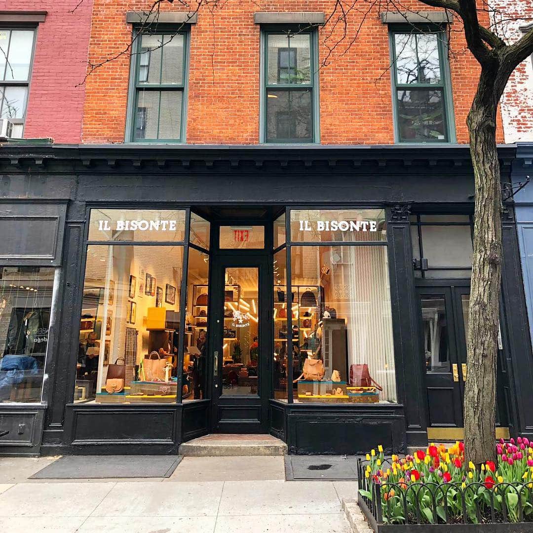 イルビゾンテのインスタグラム：「Thank you to all for attending the Press Presentation at our NY Flagship store. It was just perfect! ☆ #ILBISONTE #newyork #bleeckerstreet」