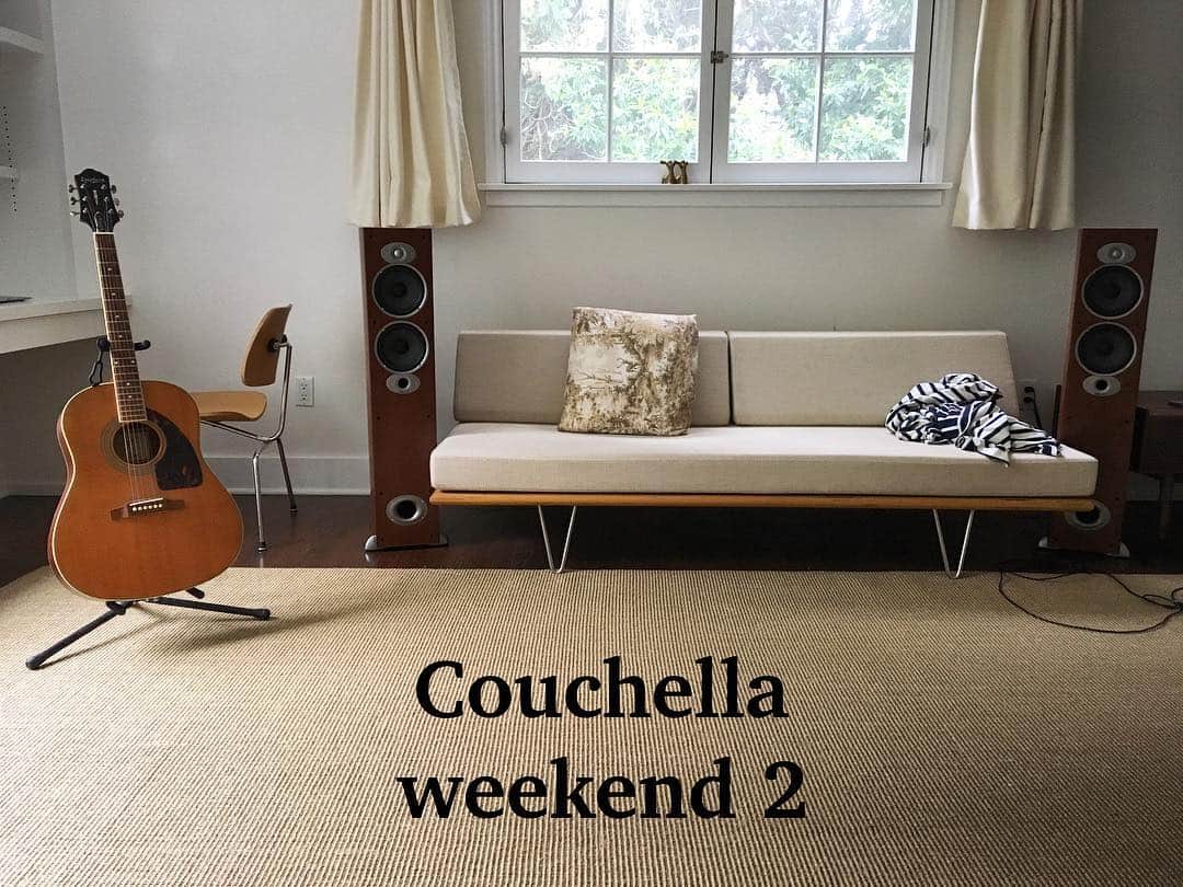 モービーさんのインスタグラム写真 - (モービーInstagram)「Enjoying weekend 2 of #couchella , currently playing: “the flesh failures” from the Hair original soundtrack.」4月21日 1時34分 - moby
