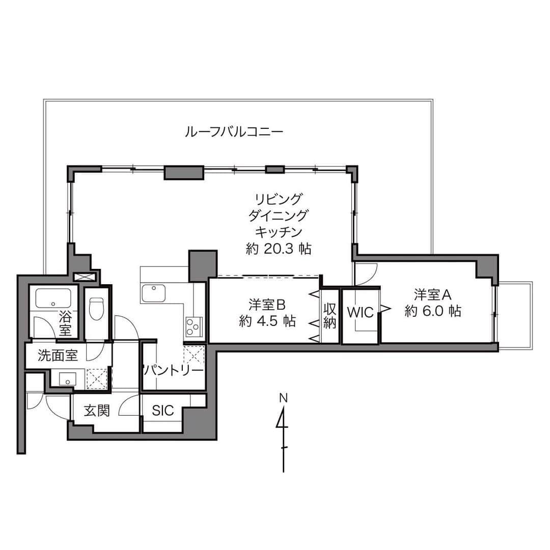 カウカモ ｜『一点もの』の住まいに出会おうさんのインスタグラム写真 - (カウカモ ｜『一点もの』の住まいに出会おうInstagram)「『SNSには載ってない』 雑誌で見たご飯を食べて、夜景の綺麗なレストランでワインを飲んで。そんな絵に描いたような日々に憧れてたけど、写真に写るのは着飾った私。もう、いいねの数には縛られない。この家で、彼と過ごしたり、ホームパーティーをしている時、窓に映るのは本物の笑顔。やっと見つけた、私だけの東京ライフ。 . 恵比寿駅 / 2LDK / 74.32㎡ . --------------- ▶︎バーチャル内見ができるカモ？この物件の詳細はストーリーズ、またはプロフィールのリンクから【 SNSには載ってない 】をチェック！→@cowcamo --------------- . #cowcamo #カウカモ . #住まい#暮らし#マイホーム#リビング#ダイニング#キッチン#リノベ#リノベーション#リノベーションマンション#中古マンション#マンション暮らし#ライフスタイル#シンプルライフ#インテリア#インテリアデザイン#インテリアコーディネート#インテリア雑貨#インテリア好きな人と繋がりたい#物件探し#内装 #無垢床#ホテルライク#ナチュラルインテリア#モダンインテリア#大きな窓#ナチュラルモダン#リビングダイニング#海外インテリアに憧れる」4月20日 21時01分 - cowcamo