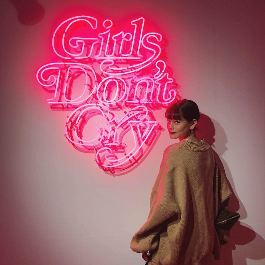 emmaさんのインスタグラム写真 - (emmaInstagram)「Girls Don't Cry ❤️ @verdy」4月20日 21時30分 - okss2121