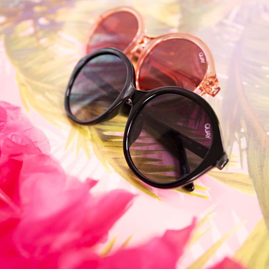 Benefit Cosmetics UKさんのインスタグラム写真 - (Benefit Cosmetics UKInstagram)「Because you can never leave the house without #benefitbrows & your favorite pair of sunnies! 😎💕 #QUAYXBENEFIT #benefit #sunglasses . . 📷 Image Description: QuayXBenefit pair of sunnies」4月20日 22時00分 - benefitcosmeticsuk