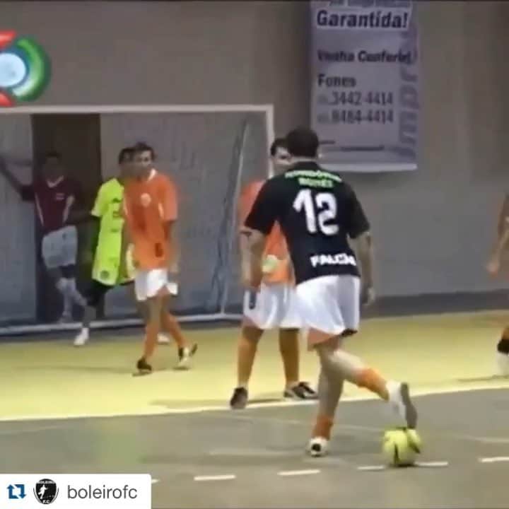 アレッサンドロ・ローザ・ヴィエイラのインスタグラム：「VÍDEO - 👁👁⚽️😁😁 👑 #OREI 👑 - Marque os amigos!」