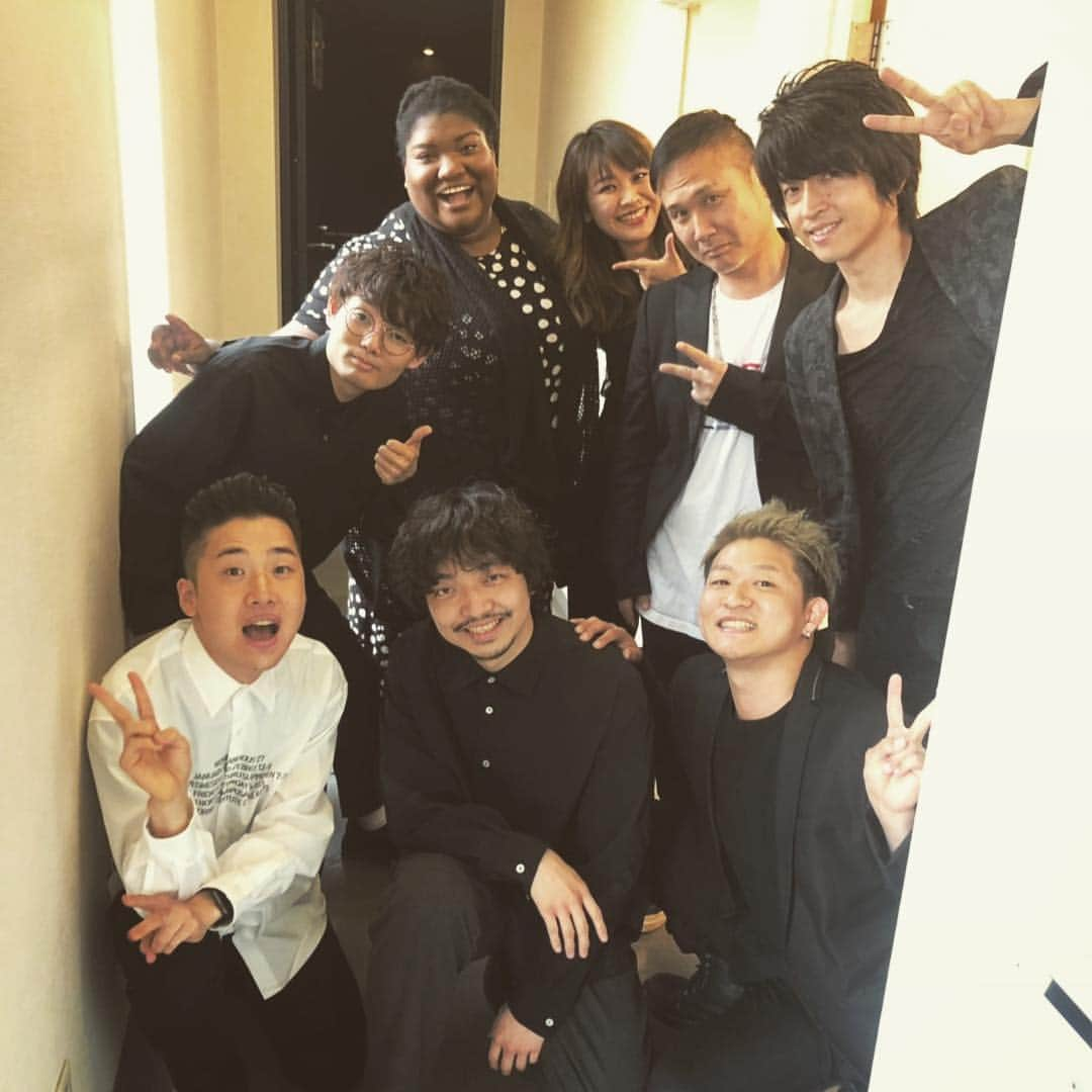 坂東慧さんのインスタグラム写真 - (坂東慧Instagram)「REBBIT TOUR 広島公演！いやぁー楽しかった！幸せでした！ありがとうございました！なんと！この方が見に来て下さいました！#三浦大知  #rebbittour #hiroshima」4月20日 22時14分 - bandohsatoshi