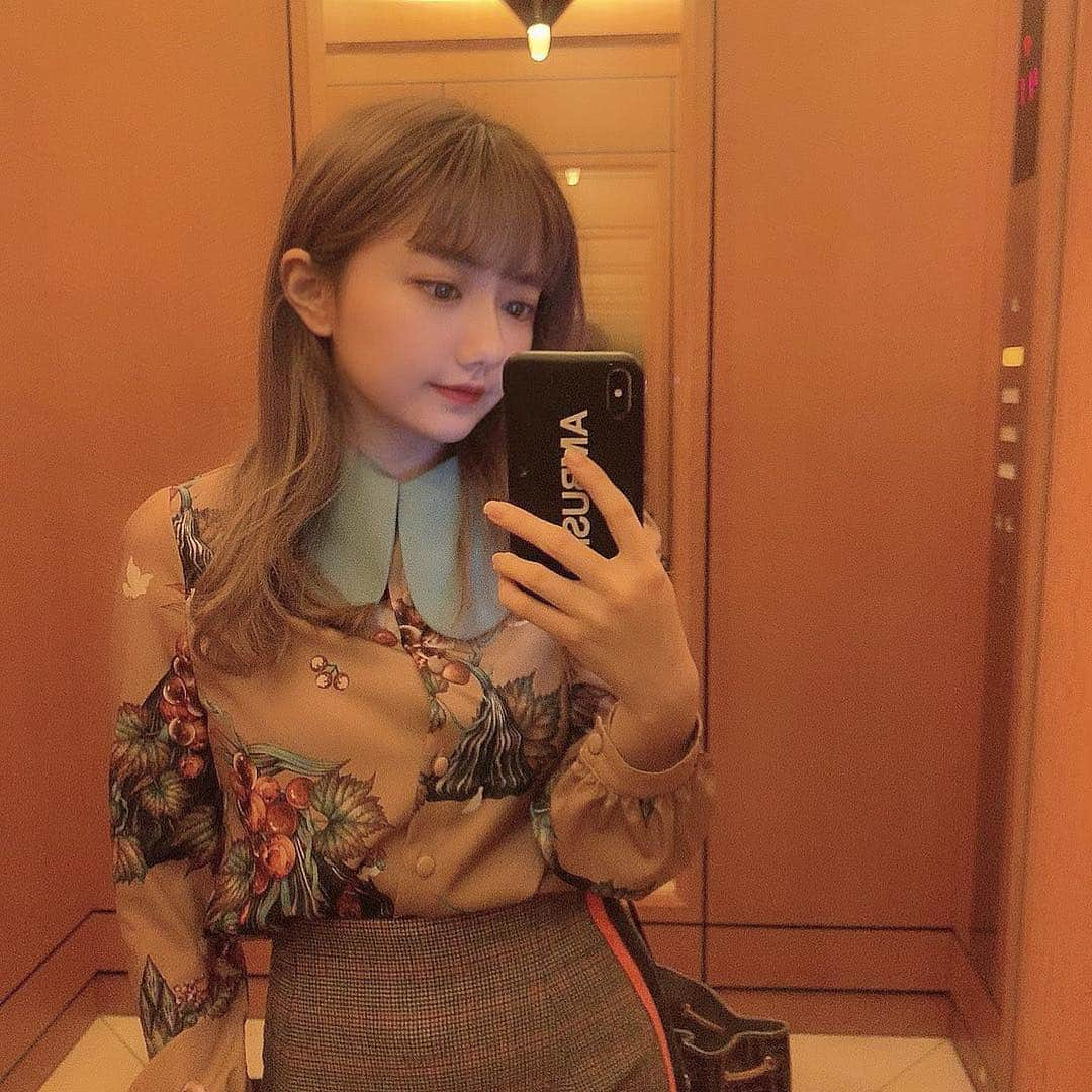 椎木里佳さんのインスタグラム写真 - (椎木里佳Instagram)「#mirrorselfie ❤︎」4月20日 22時18分 - rikashiiki