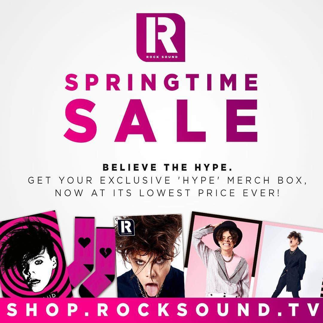 Rock Soundさんのインスタグラム写真 - (Rock SoundInstagram)「You better believe the HYPE! Yungblud HYPE merch boxes are part of the Rock Sound Springtime Sale!  Every single magazine and bundle is currently up to 50% off - but only until Tuesday. Get yours now from SHOP.ROCKSOUND.TV」4月20日 23時08分 - rocksound