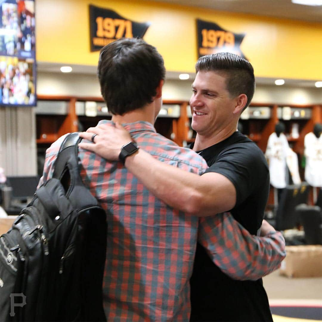 ピッツバーグ・パイレーツさんのインスタグラム写真 - (ピッツバーグ・パイレーツInstagram)「We intend to activate Cole Tucker and Bryan Reynolds before today’s game. Welcome to Pittsburgh, guys!」4月21日 1時45分 - pittsburghpirates