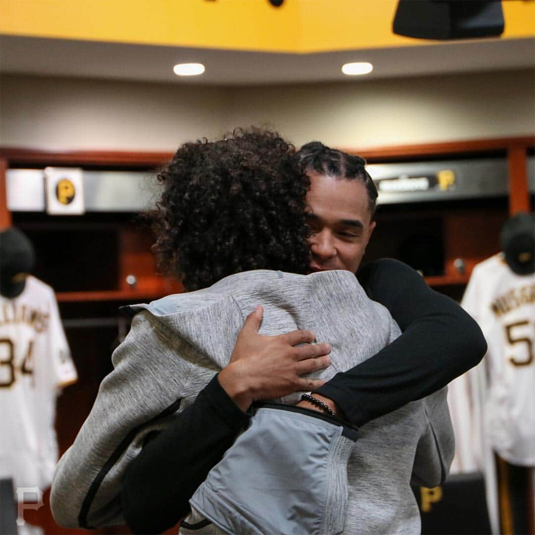 ピッツバーグ・パイレーツさんのインスタグラム写真 - (ピッツバーグ・パイレーツInstagram)「We intend to activate Cole Tucker and Bryan Reynolds before today’s game. Welcome to Pittsburgh, guys!」4月21日 1時45分 - pittsburghpirates