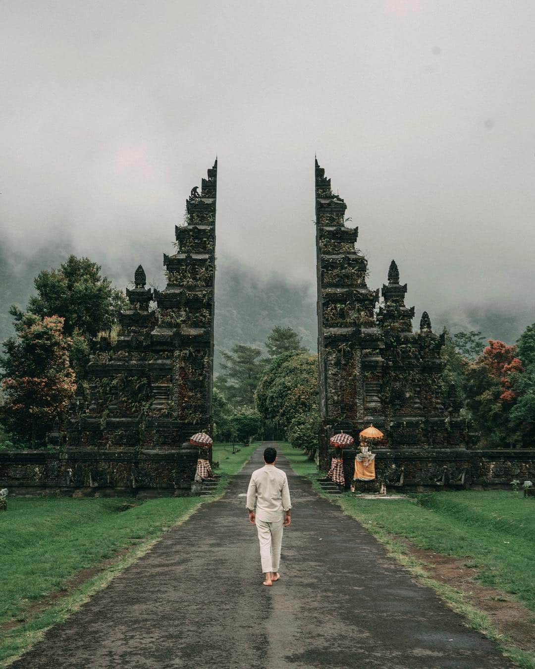 Sezgin YILMAZのインスタグラム：「the island of the gods..」
