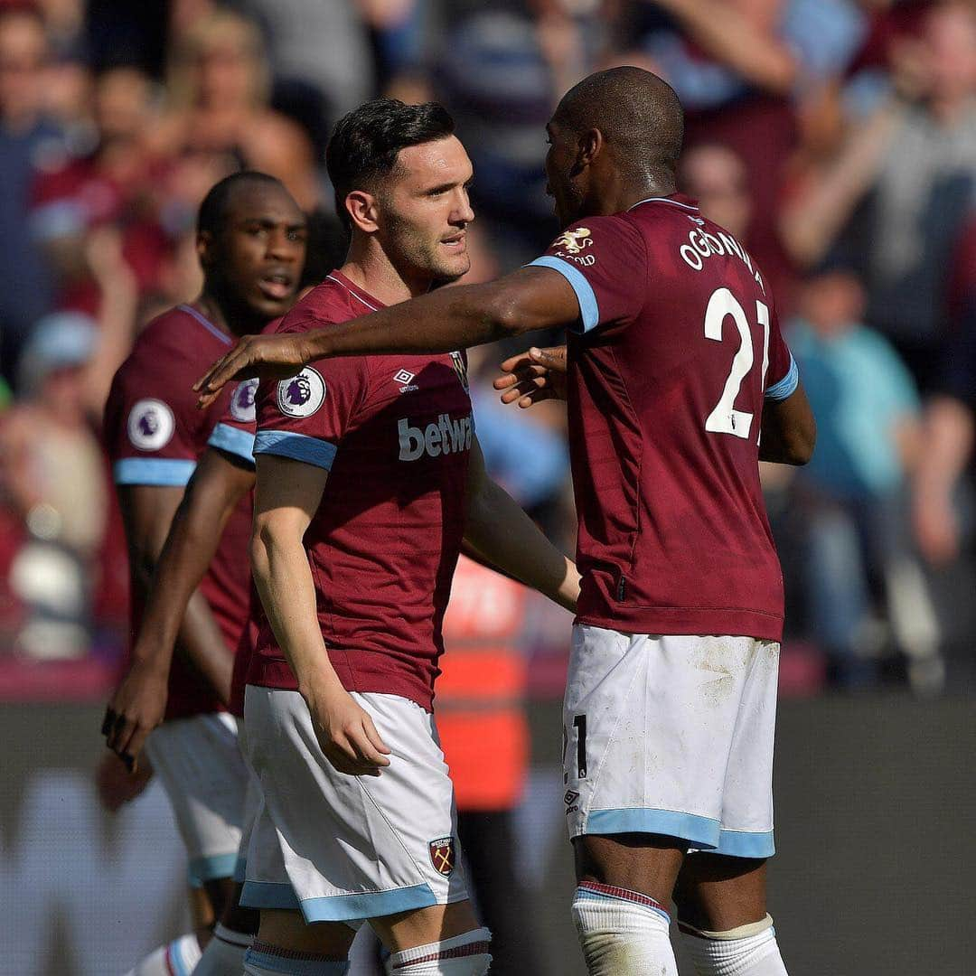 ルーカス・ペレスさんのインスタグラム写真 - (ルーカス・ペレスInstagram)「Happy to help the team, bad luck for the final score. Keep working up! ⚒💪🏼 #COYI #WHUFC  Feliz por poder ayudar al equipo, una pena el empate final ¡Seguimos trabajano! ⚒💪🏼 #COYI #WHUFC」4月21日 3時05分 - 10lp