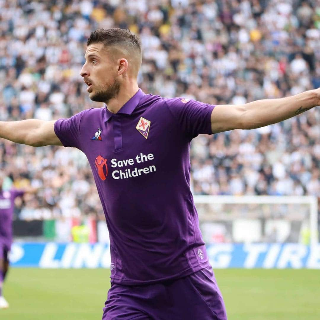 ケヴィン・ミララスさんのインスタグラム写真 - (ケヴィン・ミララスInstagram)「a testa alta prepariamo la partita di ritorno della coppa Italia giovedì. #forzaviola 💪🏼💜」4月21日 5時34分 - kmirallas11