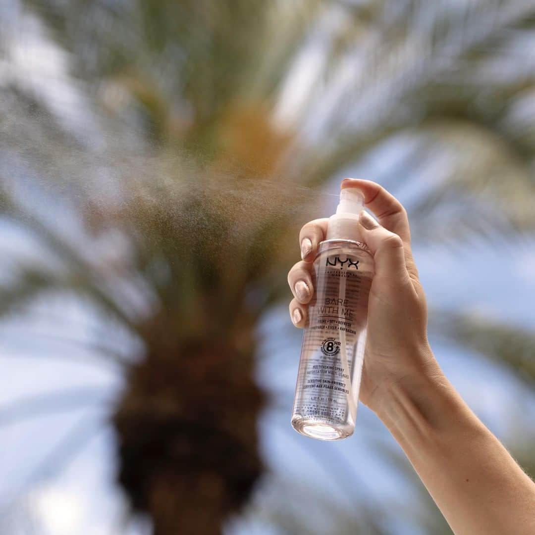 NYX Cosmeticsさんのインスタグラム写真 - (NYX CosmeticsInstagram)「Staying hydrated in the desert heat with our NEW Bare With Me Multitasking Spray! 🔥🌴💦 Stop by our tent by the Food Court for  a quick spritz to refresh your #festivalmakeup! 💦✨ || #nyxcosmeticscoachella #nyxcosmetics」4月21日 5時59分 - nyxcosmetics