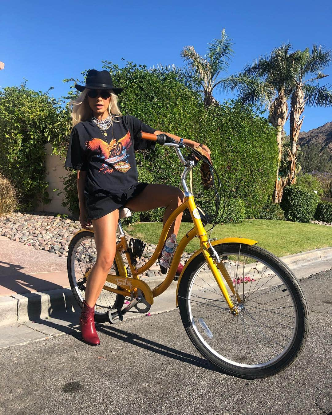 ハヴァナ・ブラウンさんのインスタグラム写真 - (ハヴァナ・ブラウンInstagram)「OMW #Coachella」4月21日 6時14分 - djhavanabrown