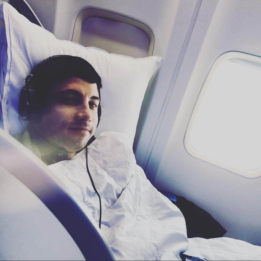 アビゲイル・ブレスリンさんのインスタグラム写真 - (アビゲイル・ブレスリンInstagram)「happy 2 year anniversary to this stud. thanks for always laughing at my jokes, letting me control the AUX cord in the car (always), driving me  around even during rush hour, giving me piggy back rides at EDC when my feet get tired (or at home when I’m too tired to get off the couch), and the slew of other tiny important things you do every day for me. Mostly tho, thanks for being patient even when I’m on the verge of a mental breakdown, for being probably the only person who can turn my panic attack into a laughing fit in 5 seconds flat, and being my bestest friend in the whole wide world. I love every single one of our adventures and I can’t wait for how many more we have coming our way , I know you’ll be making me laugh every step of the way. 🥰💙❤️🥰🔥🍣🍱🍩🍶🥂🍾🥇🚗🗽🎡🎢🌠🧸🎈☯️💯‼️✅🚻♥️ #babekin  sorry this post is very long but it took me an hour to narrow it  down to 10 pics」4月21日 6時59分 - abbienormal9