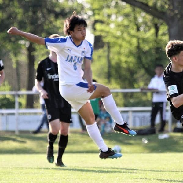 ゲキサカさんのインスタグラム写真 - (ゲキサカInstagram)「甲府FW宮崎のミドル弾で先制した日本高校選抜、終盤に追いつかれるも予選リーグ突破へ貴重なドロー  #高校サッカー #高校選抜 #日本高校選抜 #高体連 #選手権 #高校サッカー選手権 #欧州遠征 #デュッセルドルフ国際ユース大会 #soccer #football #サッカー #gekisaka #ゲキサカ #⚽️ #日本高校サッカー選抜 #デュッセルドルフ @pumafootball_jp」4月21日 9時07分 - gekisaka