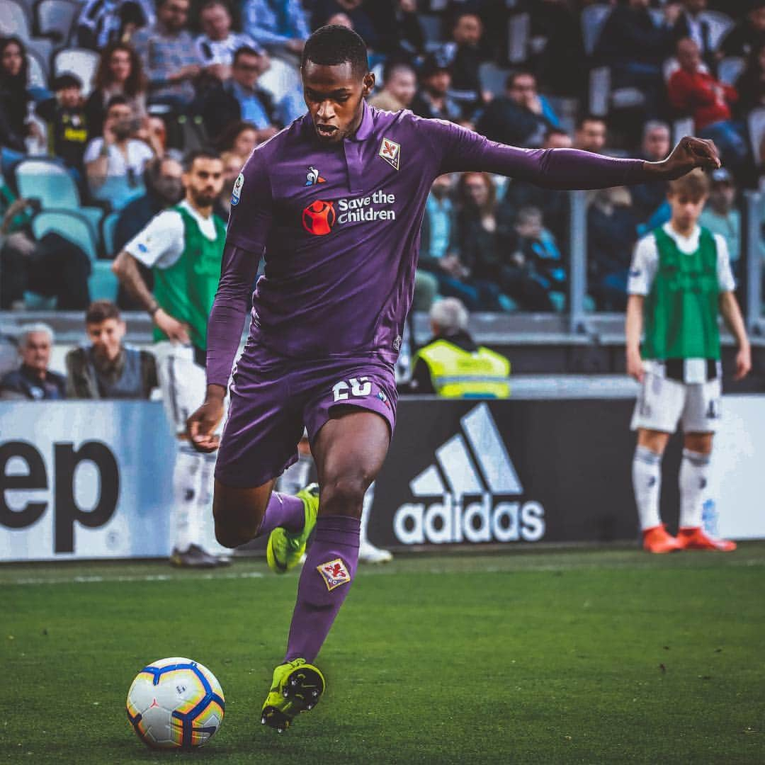 ACFフィオレンティーナさんのインスタグラム写真 - (ACFフィオレンティーナInstagram)「Best 📸 of #JuveFiorentina  #NoiSiamoFirenze ⚜️ #InsiemeSiamoPiùForti」4月21日 18時40分 - acffiorentina