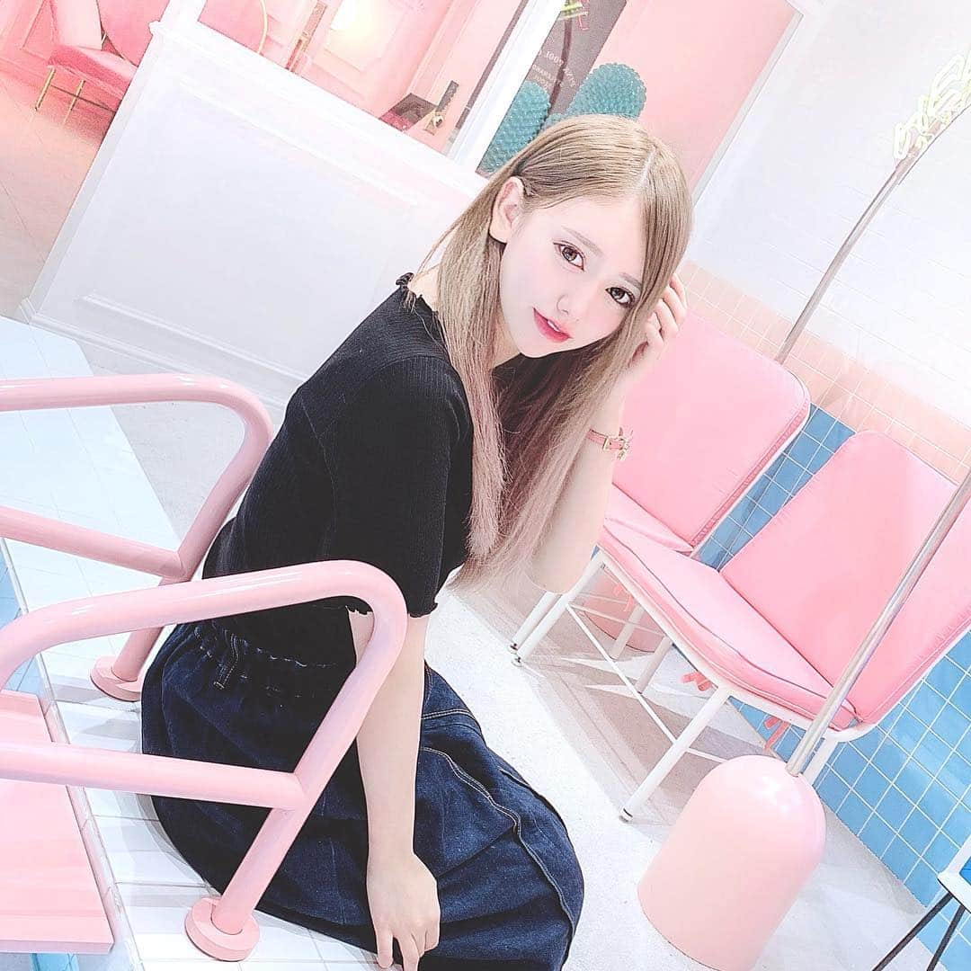 楠みゆうさんのインスタグラム写真 - (楠みゆうInstagram)「PINK POLL  CAFE💗」4月21日 19時08分 - miyuu_yuzuriha