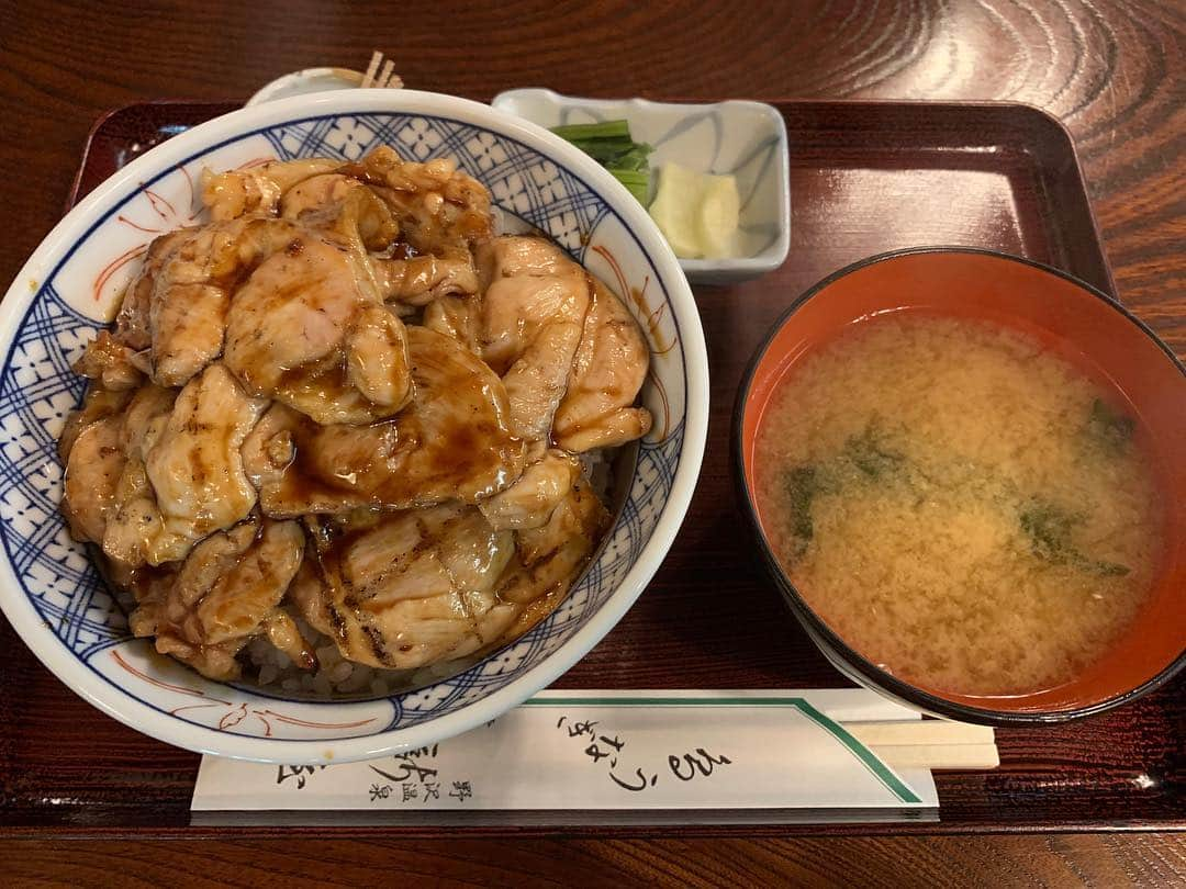 清澤恵美子さんのインスタグラム写真 - (清澤恵美子Instagram)「食べに食べた週末🤩 幸せでした✨ #フィッシャーキャンプの写真がない #新屋 #サンアントン #シェフケンケン #イチゴジャム🍓」4月21日 19時26分 - kiyosawaemiko