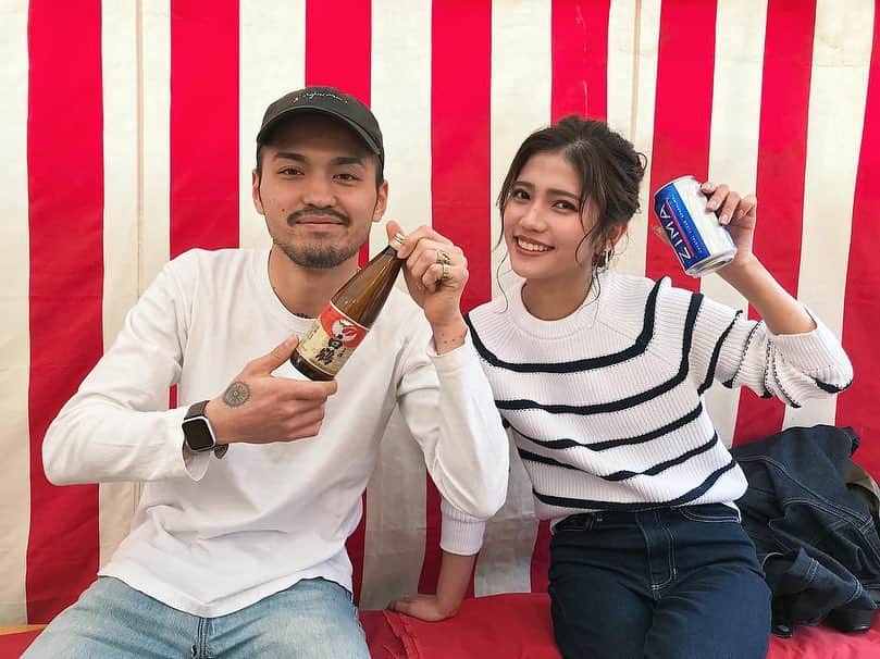 Marika Kajiwaraさんのインスタグラム写真 - (Marika KajiwaraInstagram)「シェアしようとして 間違えて消してしまった😭 いいね、コメントくれてた方すみません.. ↓ お祭り🌸🏮 ＊ 毎年行く造幣局の桜の通り抜けに 今年も大好きなみんなと行ってきた( ˙³˙)♡ ＊ 全員完全に花より団子で みんなで屋台買いまくり😂 今年はほんまよー食べたね😂❤️ww ＊ ＊ ＊ #造幣局 #桜の通り抜け #屋台大好き #花より団子 #like #cherryblossom #instagood」4月21日 19時30分 - marika__kw