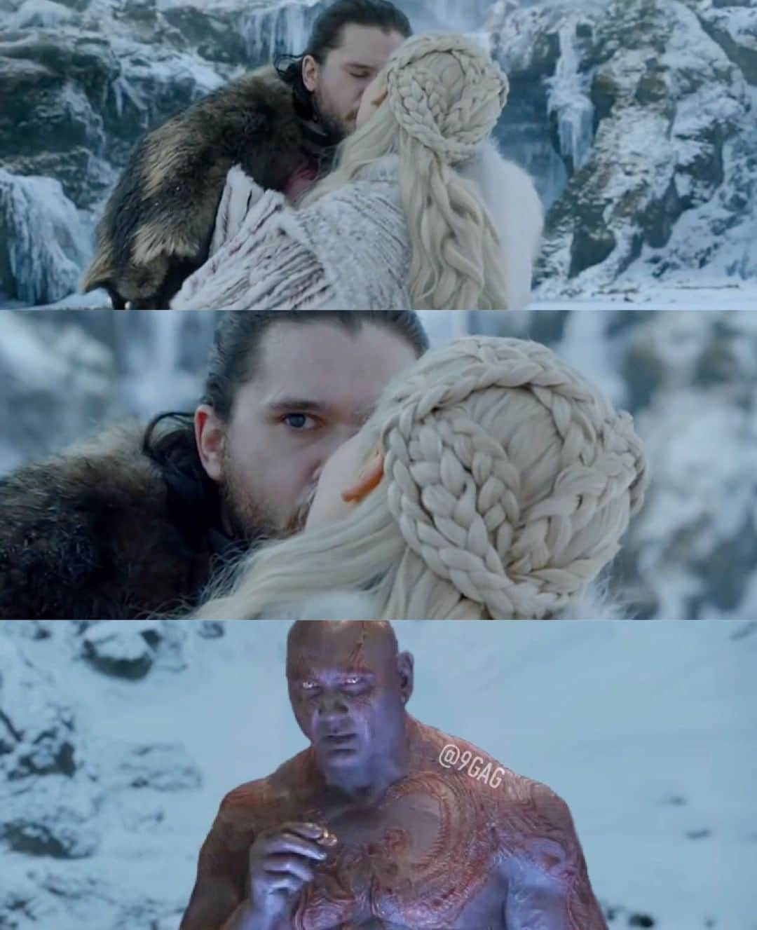 9GAGさんのインスタグラム写真 - (9GAGInstagram)「Don't know what Jon is looking at, there's no one there🤷🏻‍♀️⠀ #gameofthrones #jonsnow #daenerystargaryen #drax」4月21日 20時00分 - 9gag