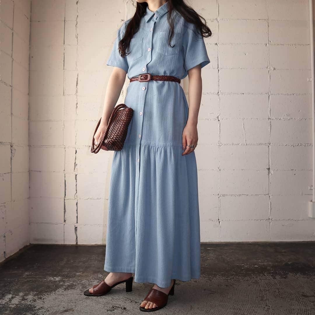 吉祥寺 古着屋 Orfeoのインスタグラム：「Vintage Short Sleeve Dress  #orfeo #kichijoji #vintage #used #fashion #coordinate #outfitts  掲載商品のお問い合わせはメールにて承っております。コメント、DMでのお問い合わせは受け付けておりませんのでご了承ください。」