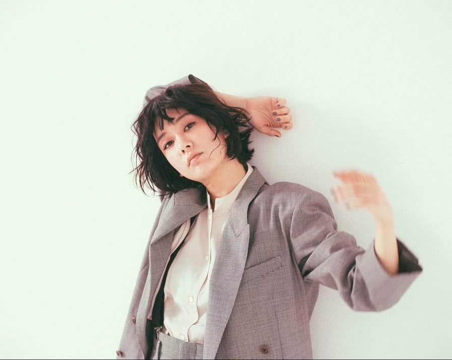 水川あさみのインスタグラム：「BARFOUT! ...othercut.」