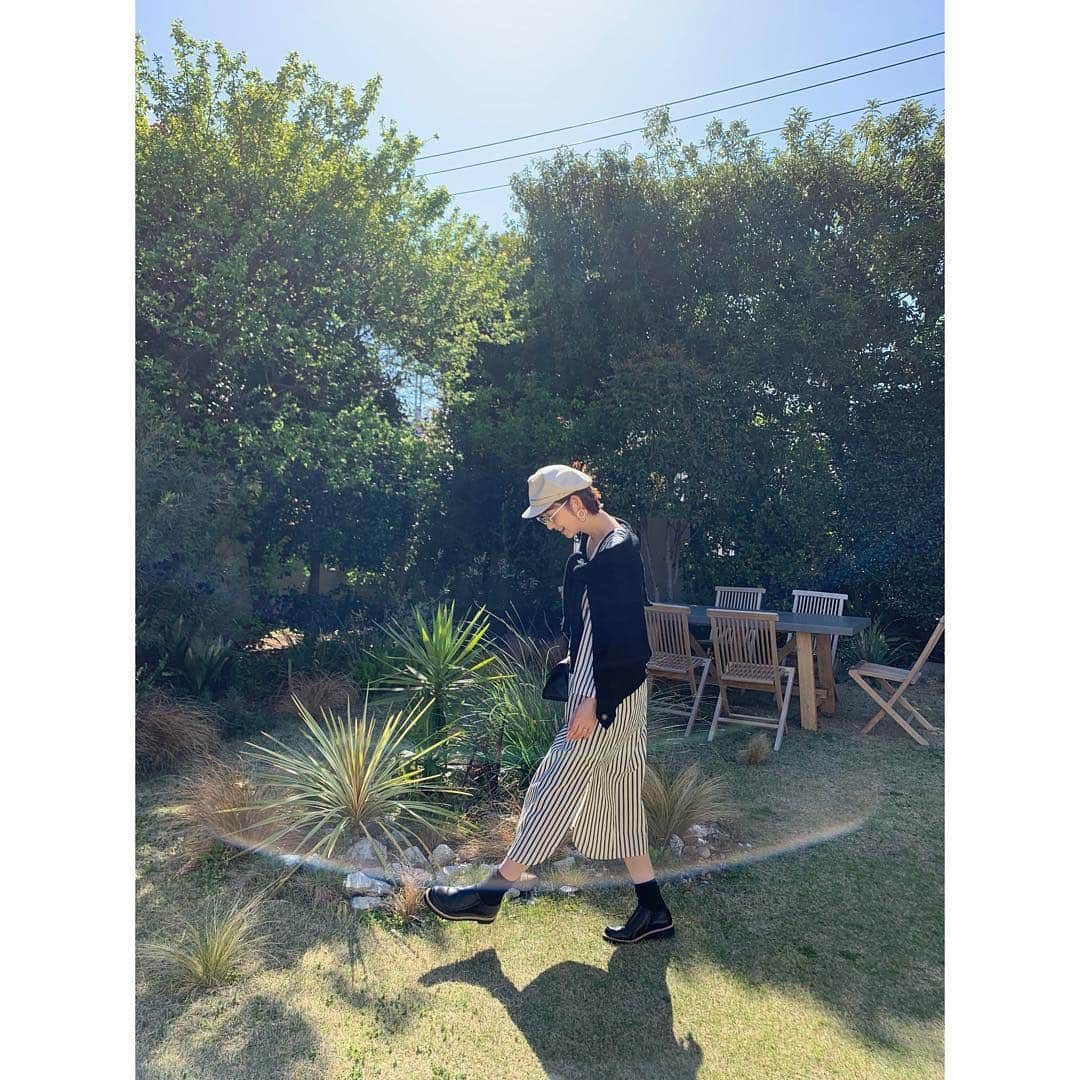 佐々木希さんのインスタグラム写真 - (佐々木希Instagram)「🌴 one-piece  cardigan  bag#iNtimite shoes#ENFOLD  #のぞみの私服」4月21日 12時29分 - nozomisasaki_official