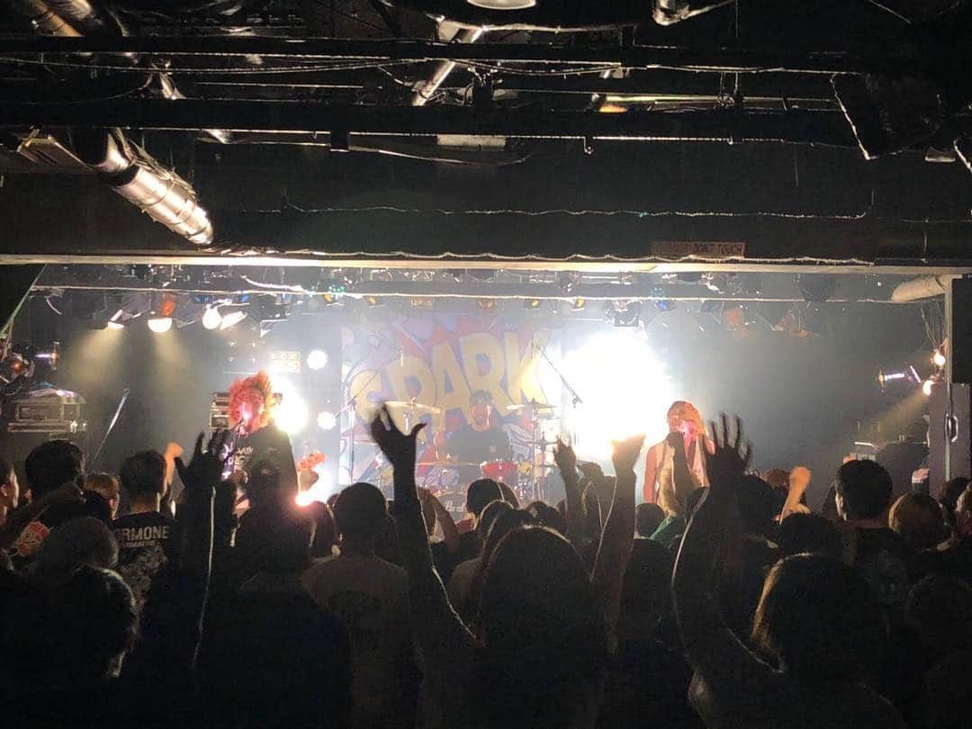 U-tanさんのインスタグラム写真 - (U-tanInstagram)「4/20高崎FLEEZ POT SPARK TOUR!!! マサキさんの髪が！！ Photo by Andy」4月21日 13時13分 - utan_g4n