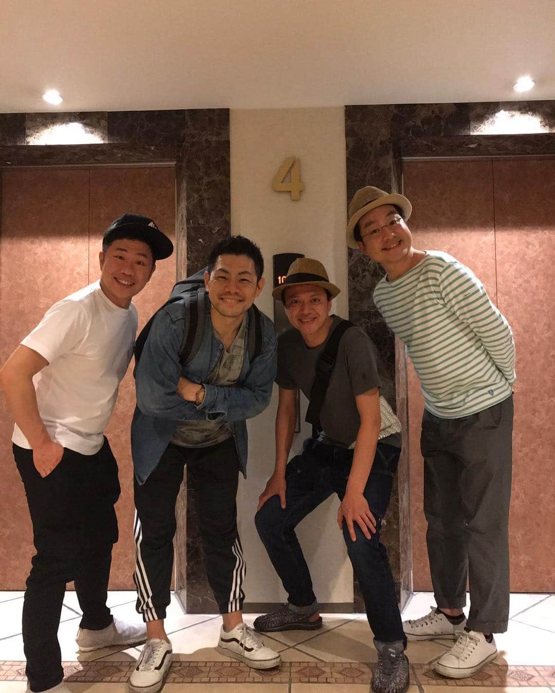 佐藤太一郎さんのインスタグラム写真 - (佐藤太一郎Instagram)「‪吉本新喜劇60周年ワールドツアー！‬ ‪沖縄公演、無事終了しました。‬ ‪来週は、富山・静岡・茨城です。‬ ‪ご来場お待ちしていまーす。‬」4月21日 14時04分 - satotaichiro_shinkigeki