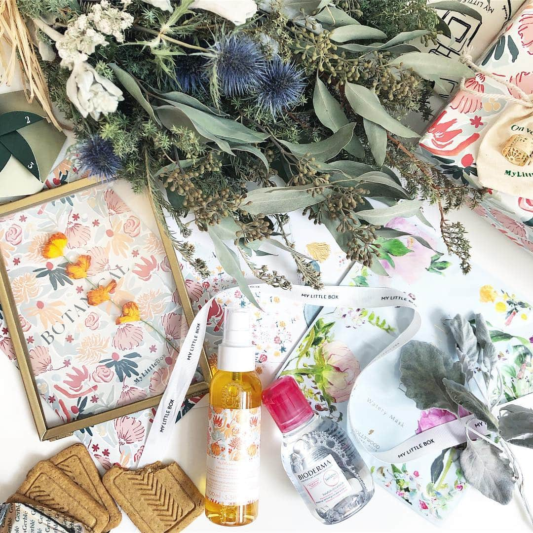 chinatsu614さんのインスタグラム写真 - (chinatsu614Instagram)「My Little Box April. Welcome Spring𓆸𓆸﻿﻿﻿ ﻿#mylittlebox #mylittleboxjapan #botanical﻿ #bioderma﻿﻿ #gerblé #paris #monthlybox ﻿﻿ ・﻿﻿ ・﻿﻿﻿ ・﻿﻿﻿ ﻿﻿﻿﻿ 今月のテーマはBOTANICAL𓆸𓆸﻿﻿﻿ ﻿﻿﻿ 気になっていた﻿﻿﻿ ビオデルマの水クレンジングが入ってたー!!!!!﻿﻿﻿ 嬉しーーーーーい♩﻿﻿﻿ ﻿﻿﻿ 大好きなジェルブレのビスケットも﻿﻿﻿ プルーン&イチジクの1番好きな味だったっ𓃟♥︎ ﻿ ﻿ ・﻿﻿ ・﻿﻿ ・﻿﻿ #マイリトルボックス﻿﻿ #ビオデルマ﻿﻿ #ジェルブレ﻿﻿ #パリ」4月21日 14時40分 - chinatsu614