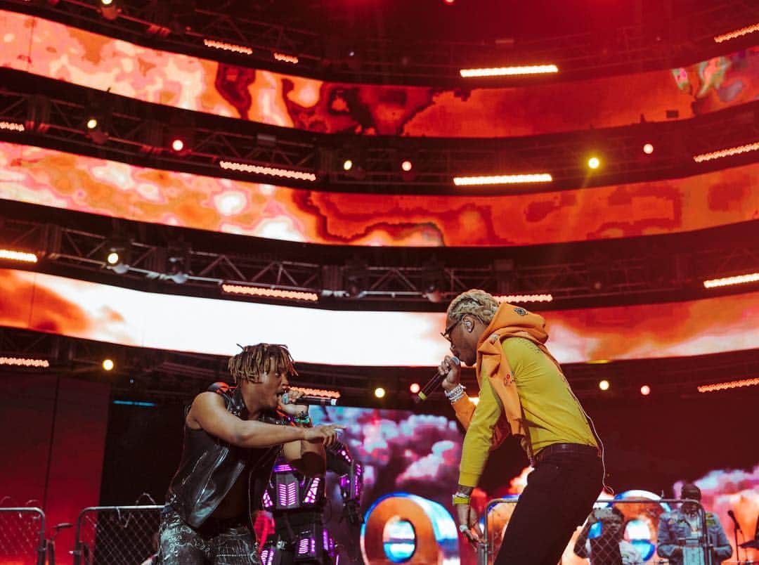 コーチェラのインスタグラム：「@juicewrld999 🌎 @future 📷: @mirandamcdonald」