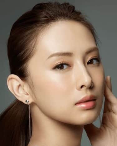 北川景子　ファンアカウントのインスタグラム：「#北川景子 #keikokitagawa #きたがわけいこ #きれいな人 #だいすき #だいすきな人 #大好き #大好きな人 #さいこう #最高かよ #最高」