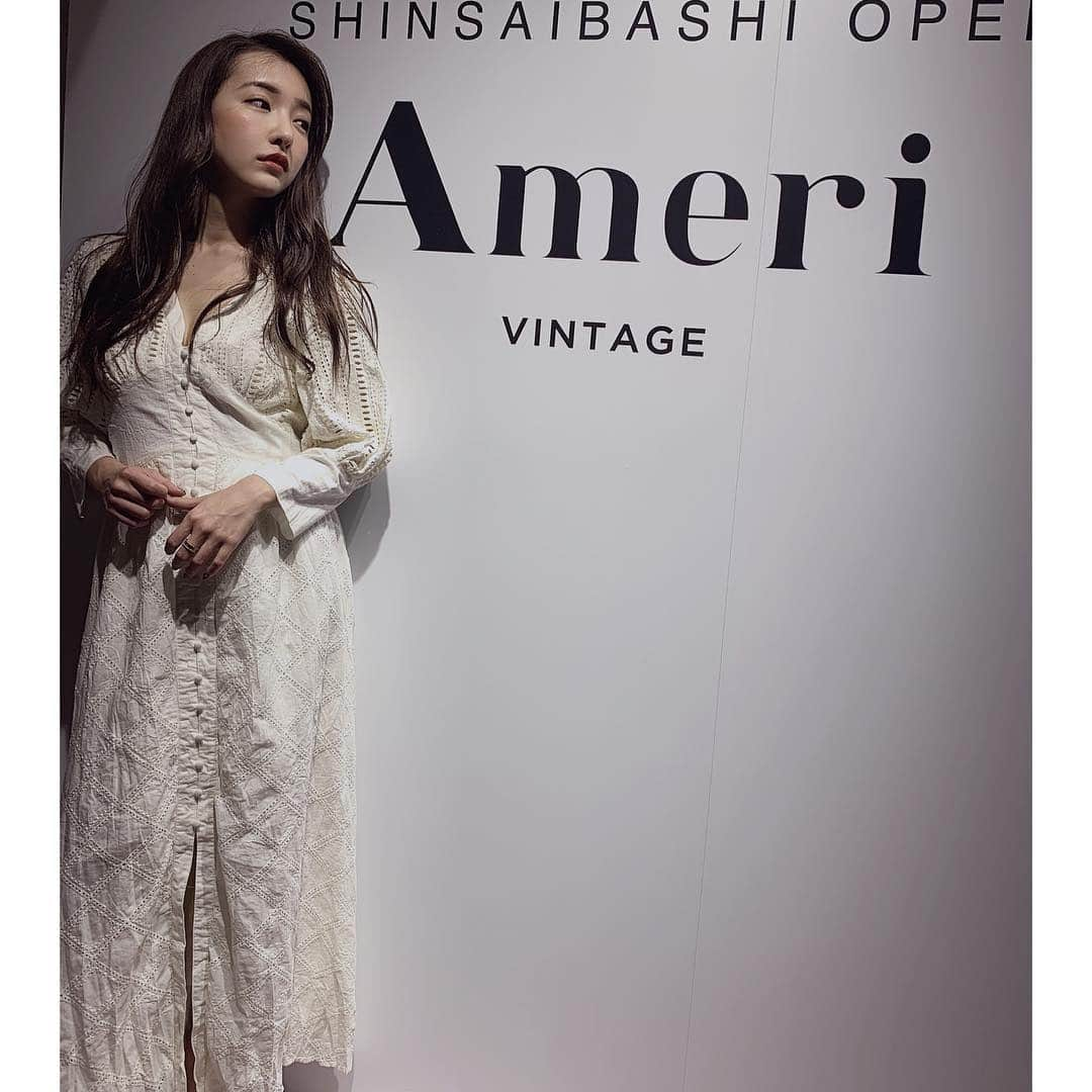 板野友美さんのインスタグラム写真 - (板野友美Instagram)「Ameri心斎橋店オーニングパーティー に招待していただきました💐  さらっと着れるワンピース とても可愛かったです♪  デザイナーのなおちゃんも私と同じ 小柄なので、丈感とかもピッタリで 嬉しい🥺💓」4月21日 15時20分 - tomo.i_0703